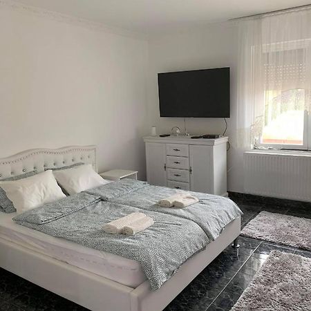 Magic Vendeghaz Apartment Abádszalók Bagian luar foto